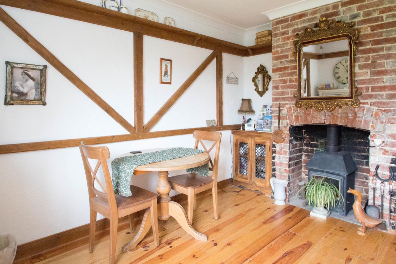 Flint Cottage Чічестер Екстер'єр фото