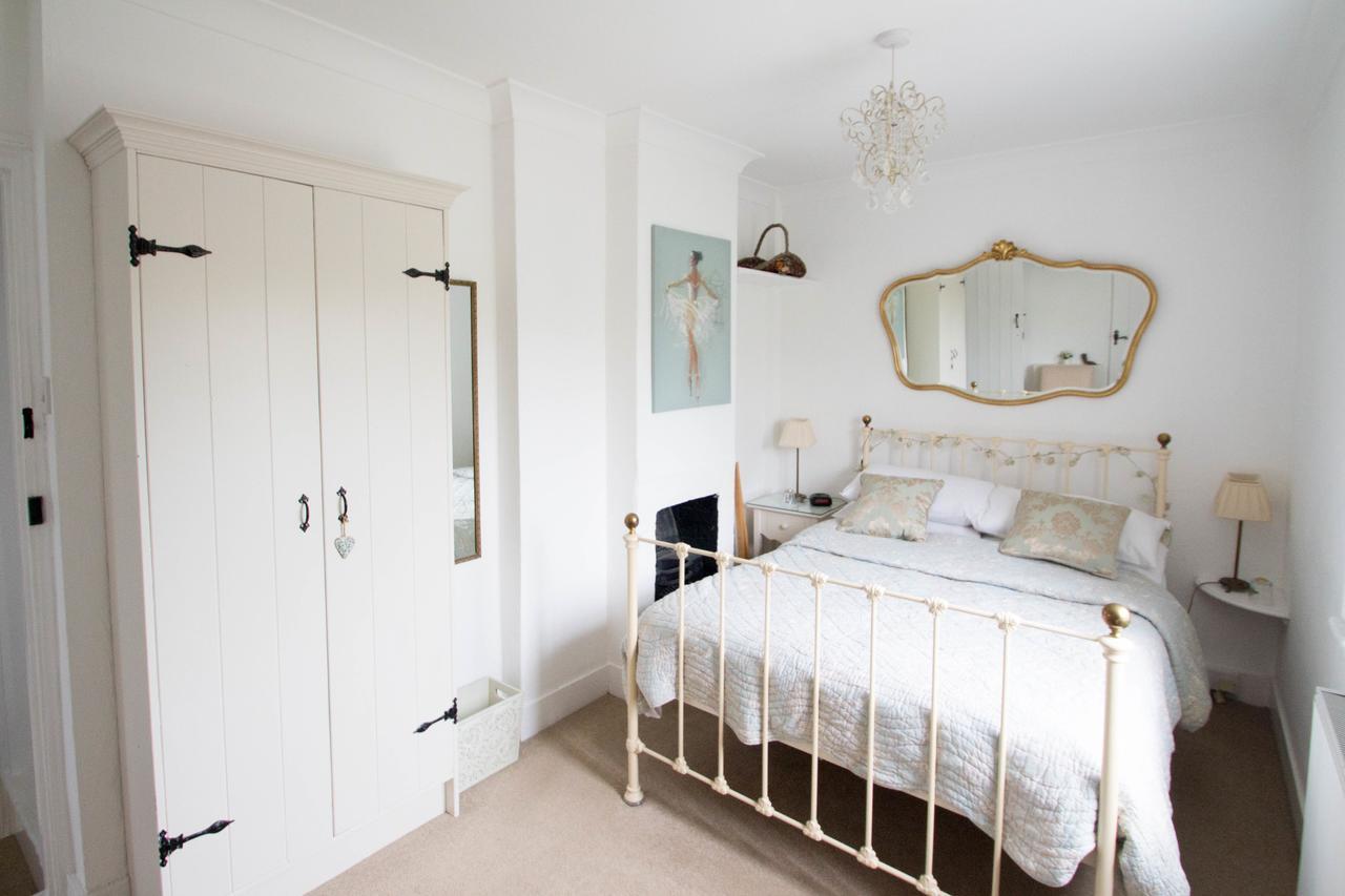 Flint Cottage Чічестер Екстер'єр фото